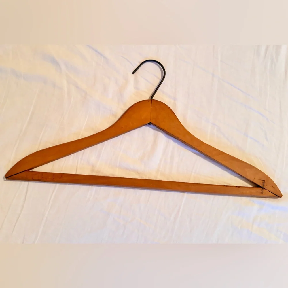 VINTAGE 1950’s Schine Hotels Wooden Hanger